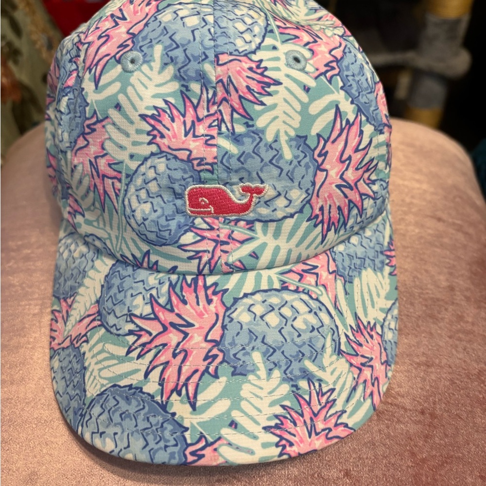 Vineyard Vines Vibrant Pineapple Print Cap